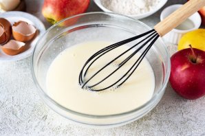 Блинчики с яблоками Блинчики с яблоками