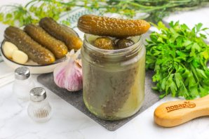 Соленые огурцы на зиму холодным способом в банках Соленые огурцы на зиму холодным способом в банках