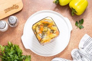 Салат с болгарским перцем на зиму Салат с болгарским перцем на зиму