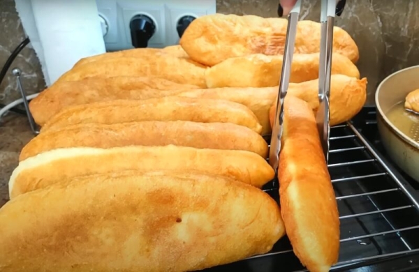 Пузырчатые пирожки для пирожков и пончиков. Рецепт на «особенном» тесте: получаются как пух, с хрустящей корочкой