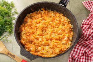 Печеночный торт с морковью