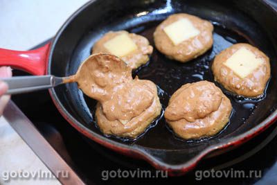 Печеночные оладьи с сыром Печеночные оладьи с сыром