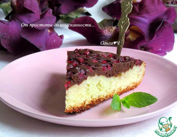 Шоколадно-творожный пирог с брусникой, миндалём Шоколадно-творожный пирог с брусникой, миндалём