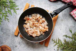 Запеченный картофель с беконом и сыром Запеченный картофель с беконом и сыром