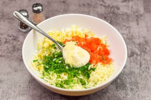 Пикантная закуска на чипсах Пикантная закуска на чипсах