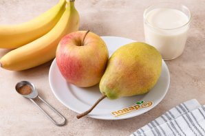 Смузи с бананом, яблоком и грушей Смузи с бананом, яблоком и грушей