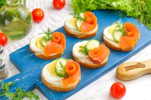 Бутерброды с красной рыбой