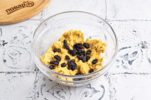 Печенье с изюмом из кукурузной муки Печенье с изюмом из кукурузной муки