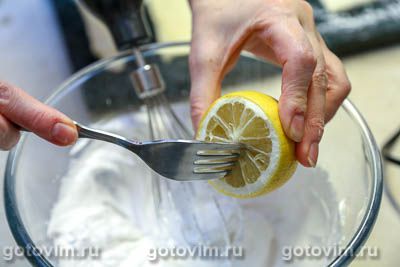 Слоеные трубочки с белковым кремом Слоеные трубочки с белковым кремом