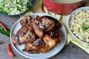 Тайский зеленый карри с курицей от Джейми Оливера Тайский зеленый карри с курицей от Джейми Оливера