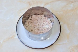 Салат "Восторг" с корейской морковью Салат "Восторг" с корейской морковью