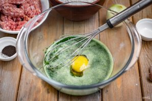 Зелёные пельмени со шпинатом Зелёные пельмени со шпинатом