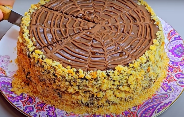 Загадочный и романтичный торт «Капитанша». Рецепт за 20 минут: он просто расплывается во рту Загадочный и романтичный торт «Капитанша». Рецепт за 20 минут: он просто расплывается во рту