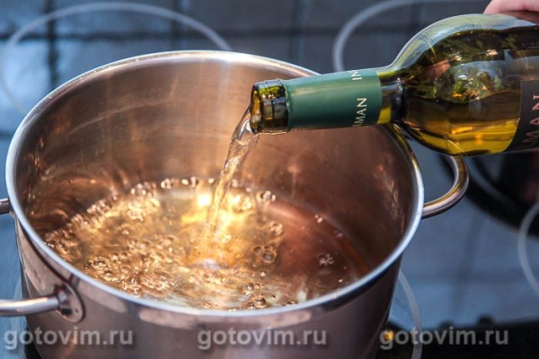 Глинтвейн из белого вина с грушей Глинтвейн из белого вина с грушей