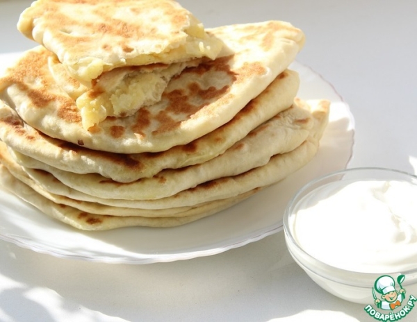 Плоские пирожки с любимой начинкой Плоские пирожки с любимой начинкой