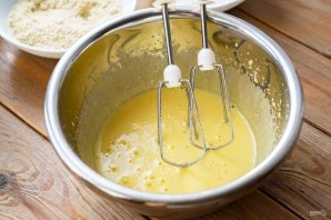 Миндальный бисквит Миндальный бисквит