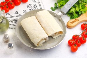 Лаваш с колбасой и сыром Лаваш с колбасой и сыром