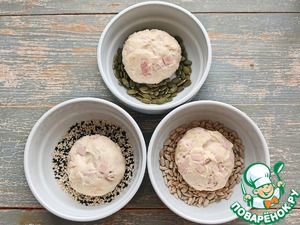 Булочки с ветчиной и семенами