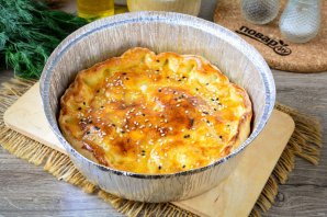 Пирог с курицей из бездрожжевого теста Пирог с курицей из бездрожжевого теста