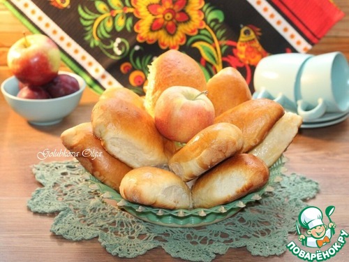 Пирожки с яблочной начинкой