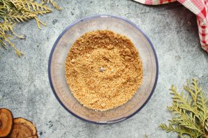 Торт с песочными коржами и безе Торт с песочными коржами и безе