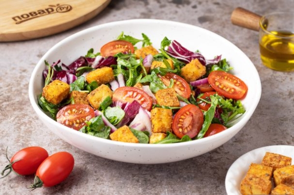 Соевый салат с помидорами Соевый салат с помидорами