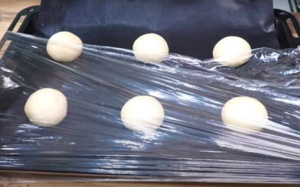 В советские времена они пользовались особенным спросом. Настоящие столовские ватрушки: рецепт 1978 года В советские времена они пользовались особенным спросом. Настоящие столовские ватрушки: рецепт 1978 года