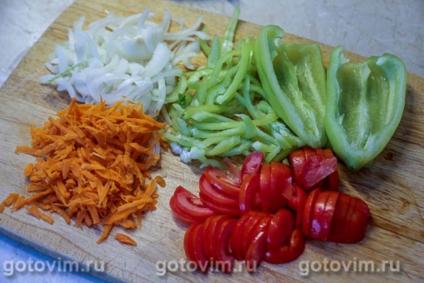 Черноморская ставридка, жаренная с овощами