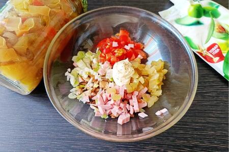 Запеченные фаршированные шампиньоны со вкусом пиццы Запеченные фаршированные шампиньоны со вкусом пиццы