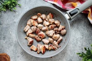 Ячневая каша в горшочке Ячневая каша в горшочке