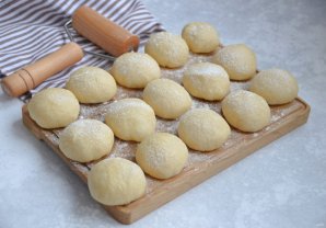 Домашние булочки с сахаром Домашние булочки с сахаром