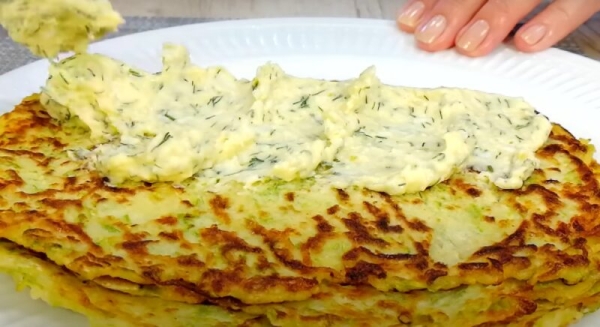 Кабачковые блины с начинкой. Неимоверная вкуснятина на завтрак Кабачковые блины с начинкой. Неимоверная вкуснятина на завтрак