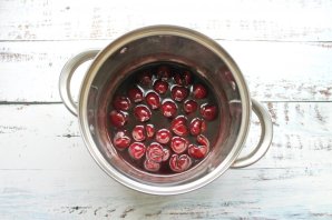 Вишня в вине Вишня в вине