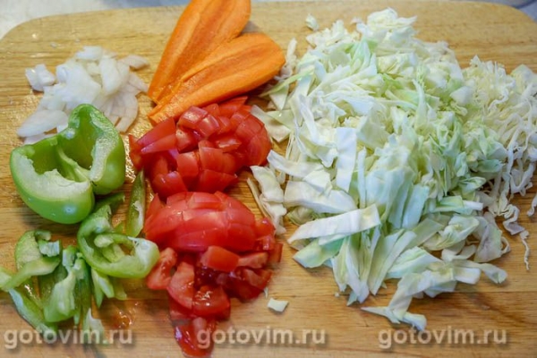 Щи с мясом, молодой капустой и макаронами Щи с мясом, молодой капустой и макаронами