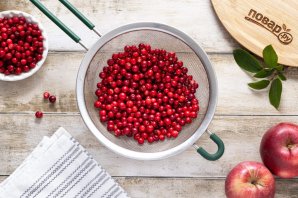 Варенье из брусники с яблоками Варенье из брусники с яблоками