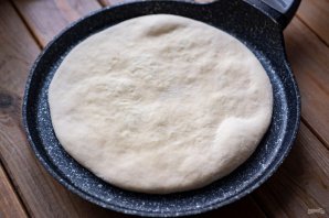 Хачапури с сулугуни и творогом Хачапури с сулугуни и творогом