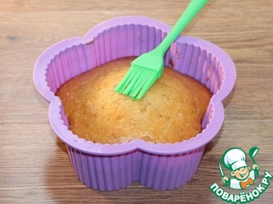 Ванильный кекс с малиновой пропиткой