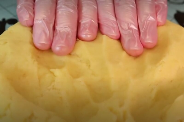 Всегда готовлю его из остатков сметаны. Мягкое и рассыпчатое печенье с орехами: все в восторге Всегда готовлю его из остатков сметаны. Мягкое и рассыпчатое печенье с орехами: все в восторге