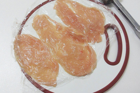 Куриные «бомбочки» под томатно-сметанным соусом 