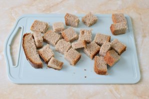 Яичница с гренками Яичница с гренками