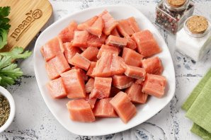 Горбуша в сливочно-сырном соусе Горбуша в сливочно-сырном соусе