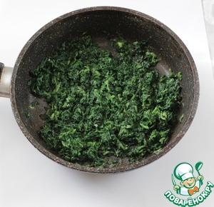 Фаршированная куриная грудка в беконе