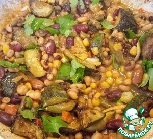 Фасоль с карамелизованным чесноком и цуккини Фасоль с карамелизованным чесноком и цуккини