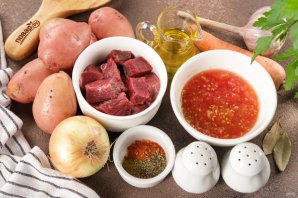 Суп с говядиной и картошкой Суп с говядиной и картошкой