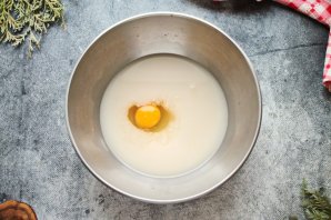 Чесночные булочки в духовке из дрожжевого теста Чесночные булочки в духовке из дрожжевого теста