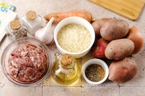 Картофель с фаршем и рисом Картофель с фаршем и рисом