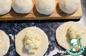 Ватрушки с творогом Ватрушки с творогом