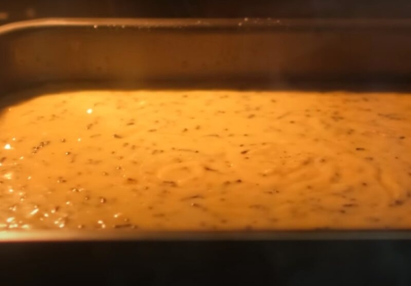 Смешайте муку с апельсиновым соком. Вкуснейший торт к праздничному столу или вечернему чаепитию Смешайте муку с апельсиновым соком. Вкуснейший торт к праздничному столу или вечернему чаепитию