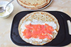 Блины с лососем Блины с лососем