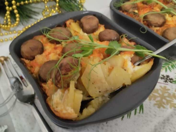 Запеченный картофель с шампиньонами